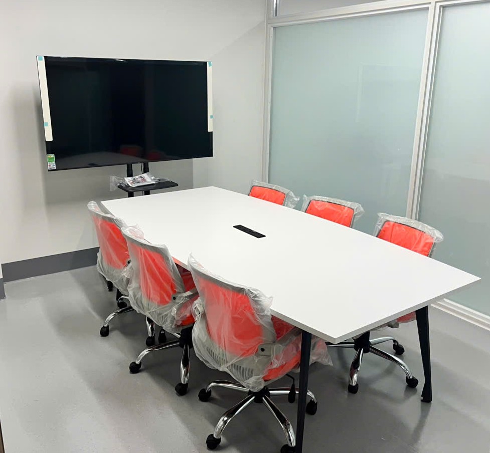 Bàn họp BH2412CS04